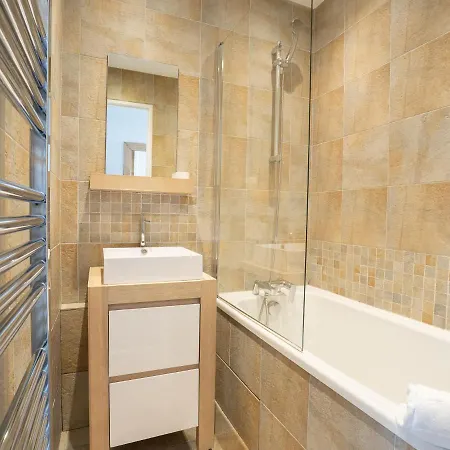 Rond Point Des Pistes - Val Claret-17 By Interhome *