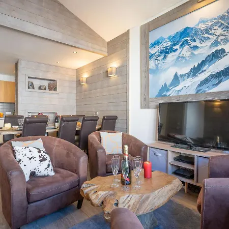 Apartment Rond Point Des Pistes - Val Claret-17 By Interhome *